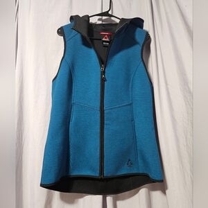 Gerry Lightweight Hooded Vest Womens‎